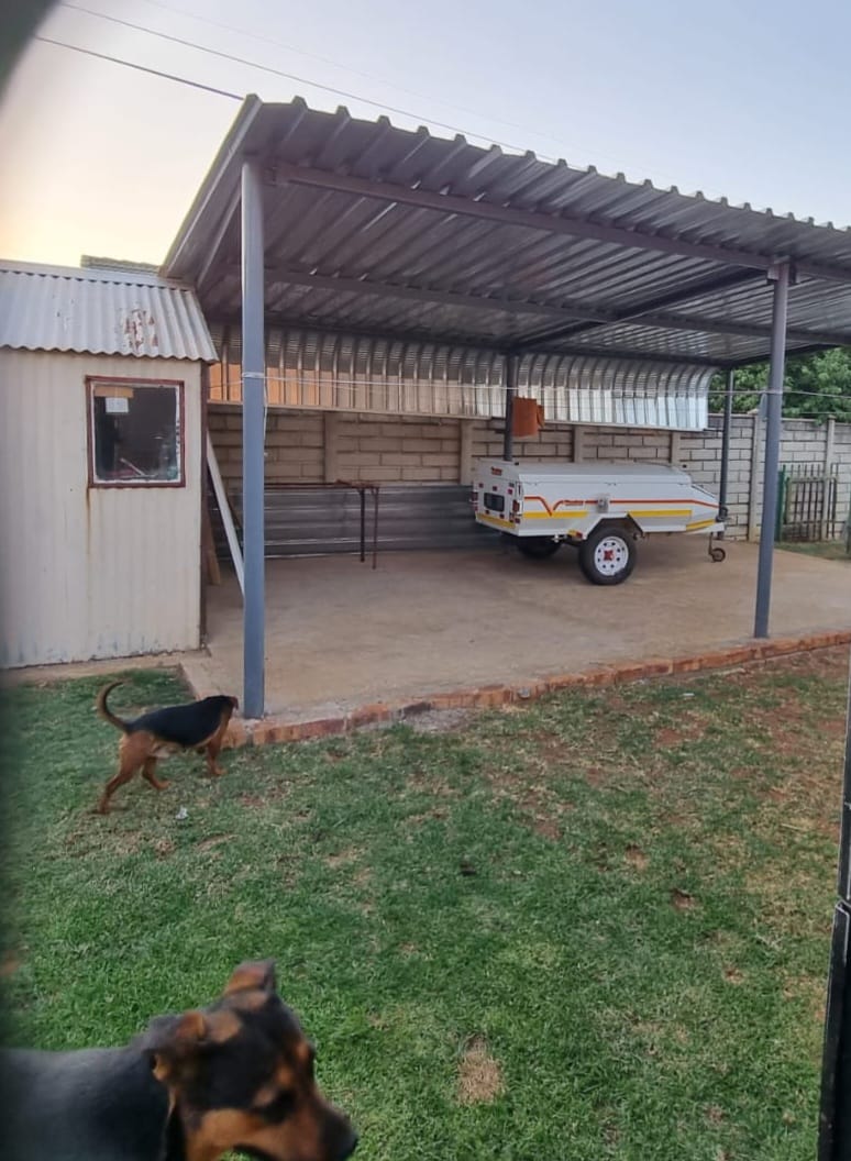  Bedroom Property for Sale in Mooinooi North West